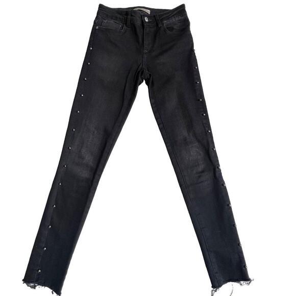 Zara Jeans Womens Black Skinny Moto Biker Rocker Frayed Hem Silver Studs on Leg‎ - Picture 1 of 9